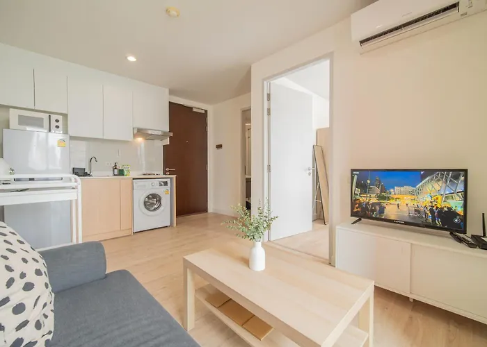 公寓 Ekkamai Sukhumvit 65, Pet Friendly, 900m To Bts *