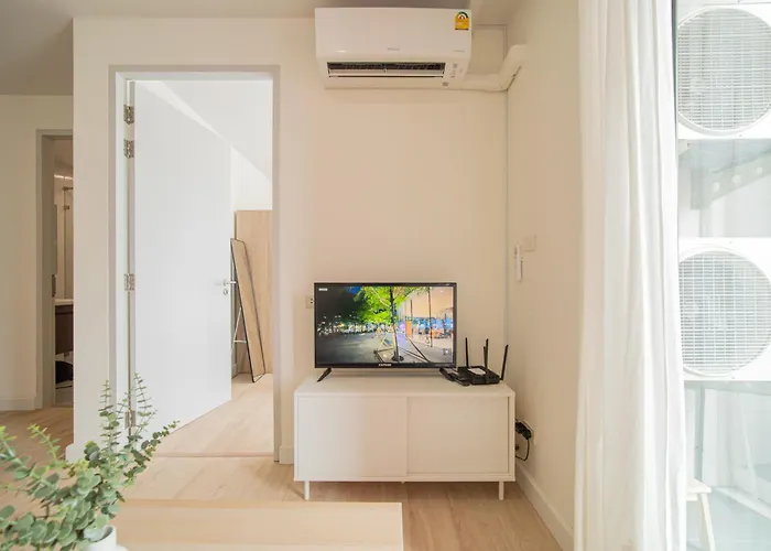 Ekkamai Sukhumvit 65, Pet Friendly, 900m To Bts 曼谷