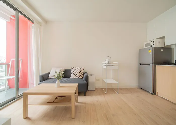 Ekkamai Sukhumvit 65, Pet Friendly, 900m To Bts 曼谷