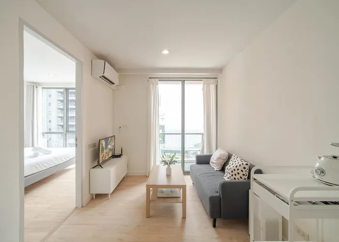 公寓 Ekkamai Sukhumvit 65, Pet Friendly, 900m To Bts 曼谷