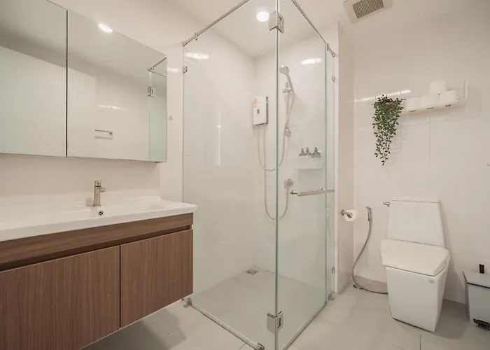 Ekkamai Sukhumvit 65, Pet Friendly, 900m To Bts * 曼谷