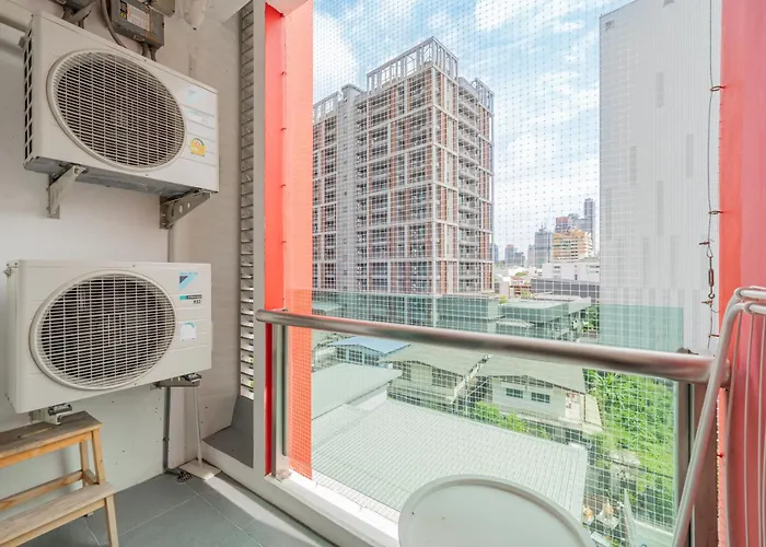 Ekkamai Sukhumvit 65, Pet Friendly, 900m To Bts *