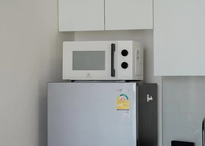 公寓 Ekkamai Sukhumvit 65, Pet Friendly, 900m To Bts 曼谷