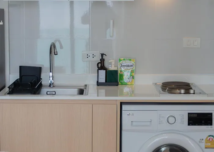 公寓 Ekkamai Sukhumvit 65, Pet Friendly, 900m To Bts 曼谷
