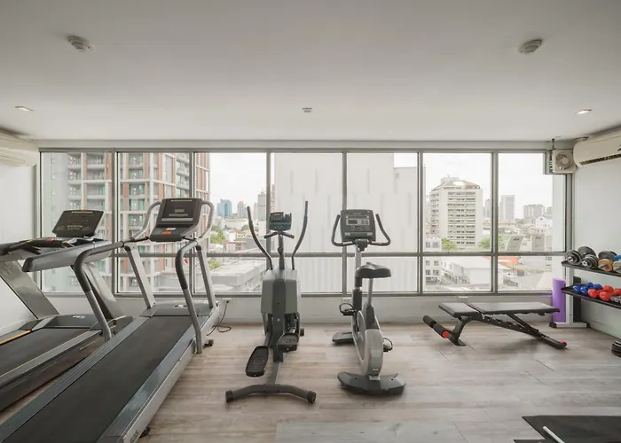 Ekkamai Sukhumvit 65, Pet Friendly, 900m To Bts